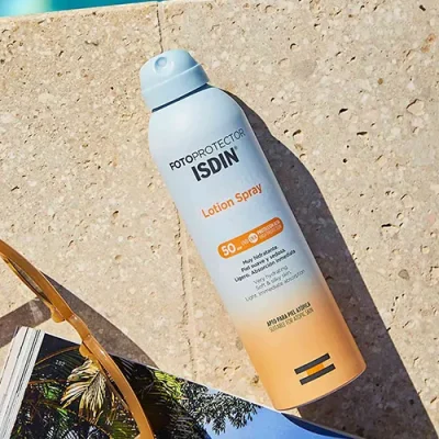 اسپری ضد آفتاب بدن ایزدین بی رنگ با SPF50