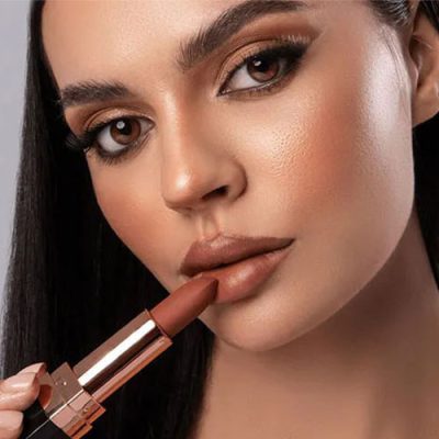رژلب جامد تاپ فیس مدل 002