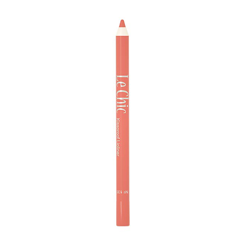Long-lasting,-oil-based-lipstick-No.-135 خط لب بادوام لچیک روغنی شماره 135