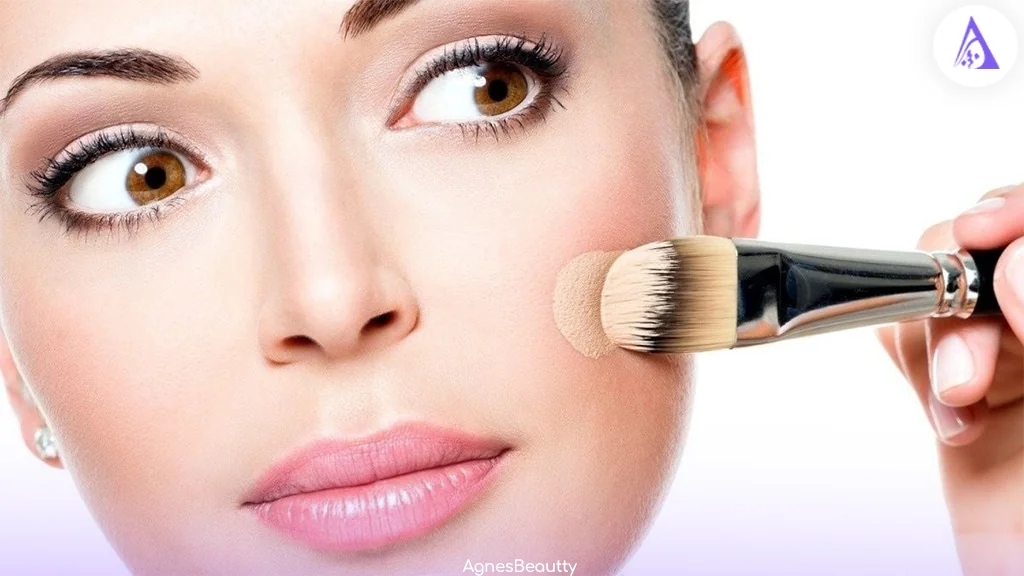 چگونه پرایمر مایع به ماندگاری آرایش کمک می‌کند؟