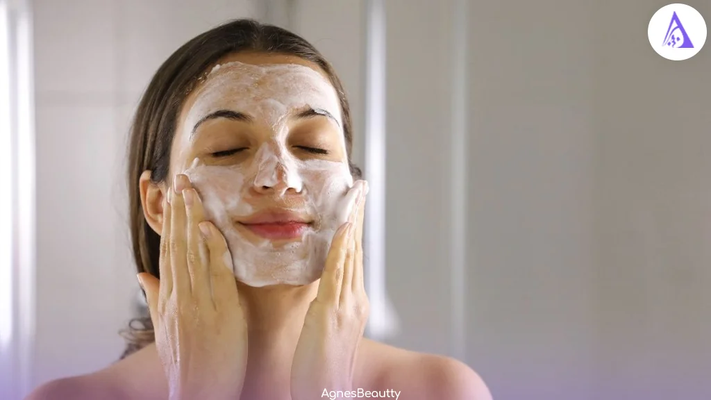 شوینده مناسب پوست لک‌دار چه ویژگی هایی باید داشته باشد؟