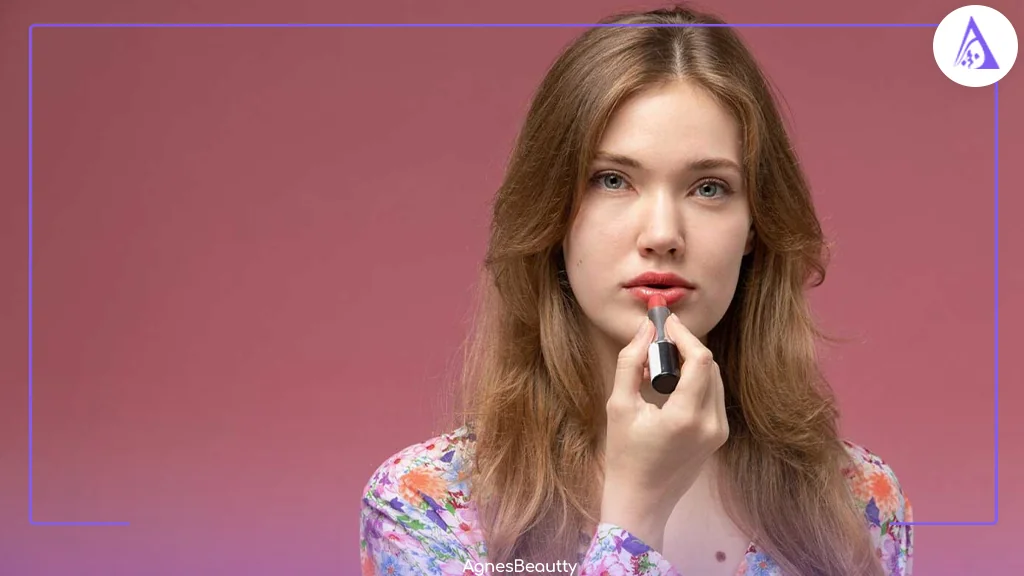چگونه رنگ رژلب را قبل از خرید امتحان کنیم؟