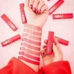 رژلب جامد مات بادوام ساتینی گلدن رز Golden Rose مدل Satiny Matte رنگ Burnt Blush شماره 05 - Image 2